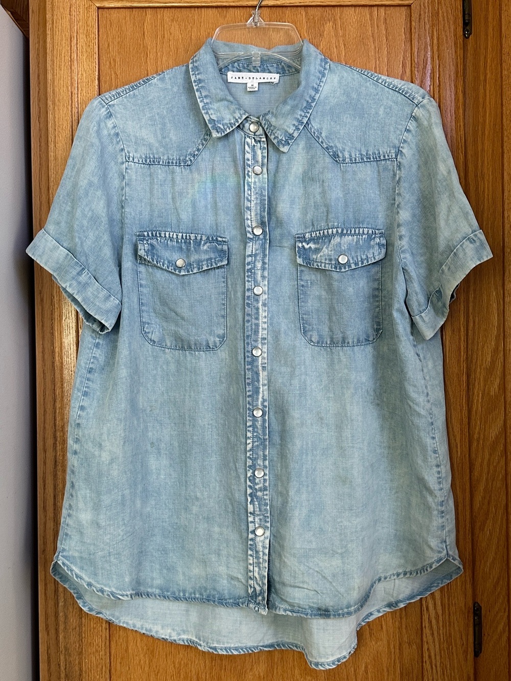 Jane and Delancey Blue Lyocell Short Cuffed Sleeve Button Up Blouse Shirt Size M